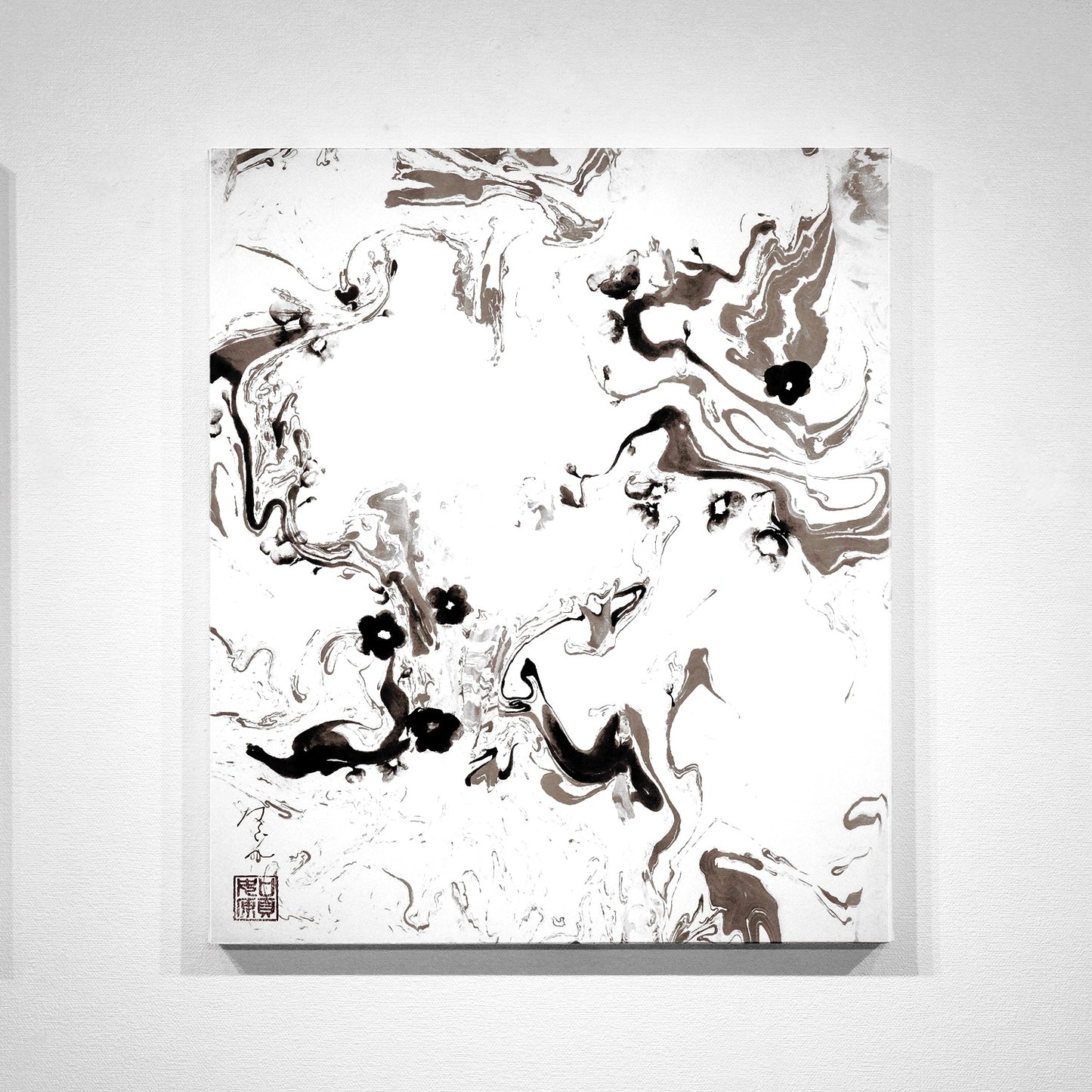 睦月 "NAGON EXHIBITION「ink brush art -birth-」"