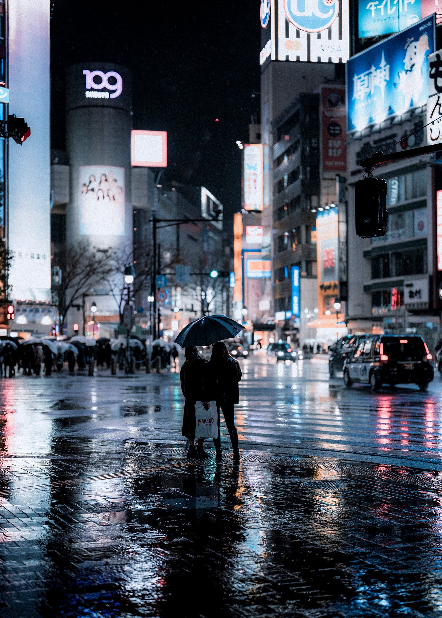 "Roam Around Night City#2 - Wait -"Junya Watanabe for exhibition "The Duality of Night"